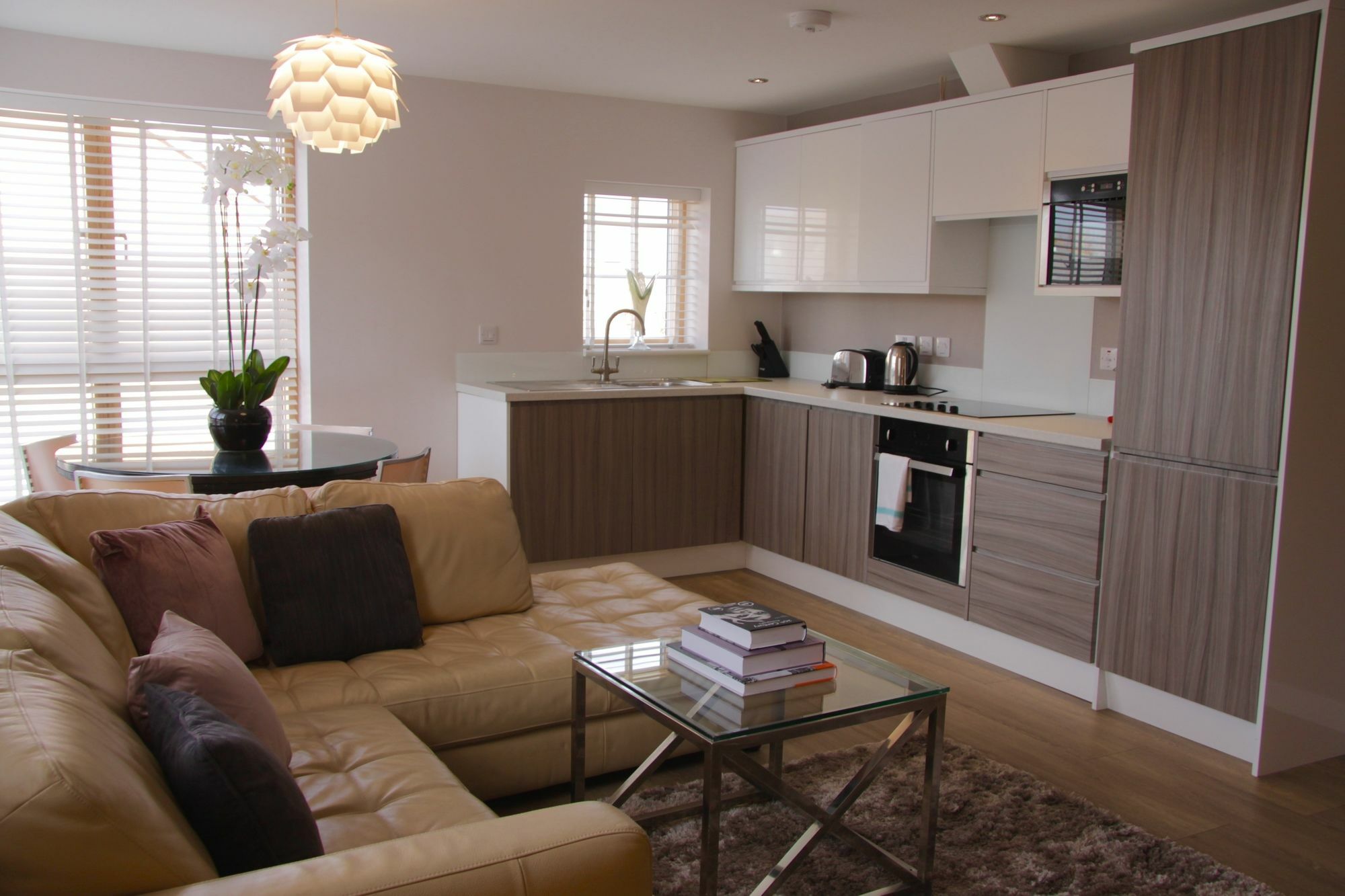 Lux Living - Florian House Apartamento